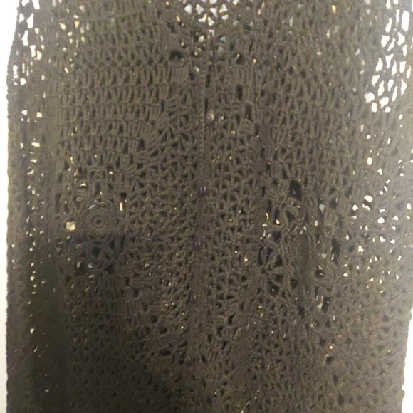 AJ Brandon black sweater - Picture 2 of 5